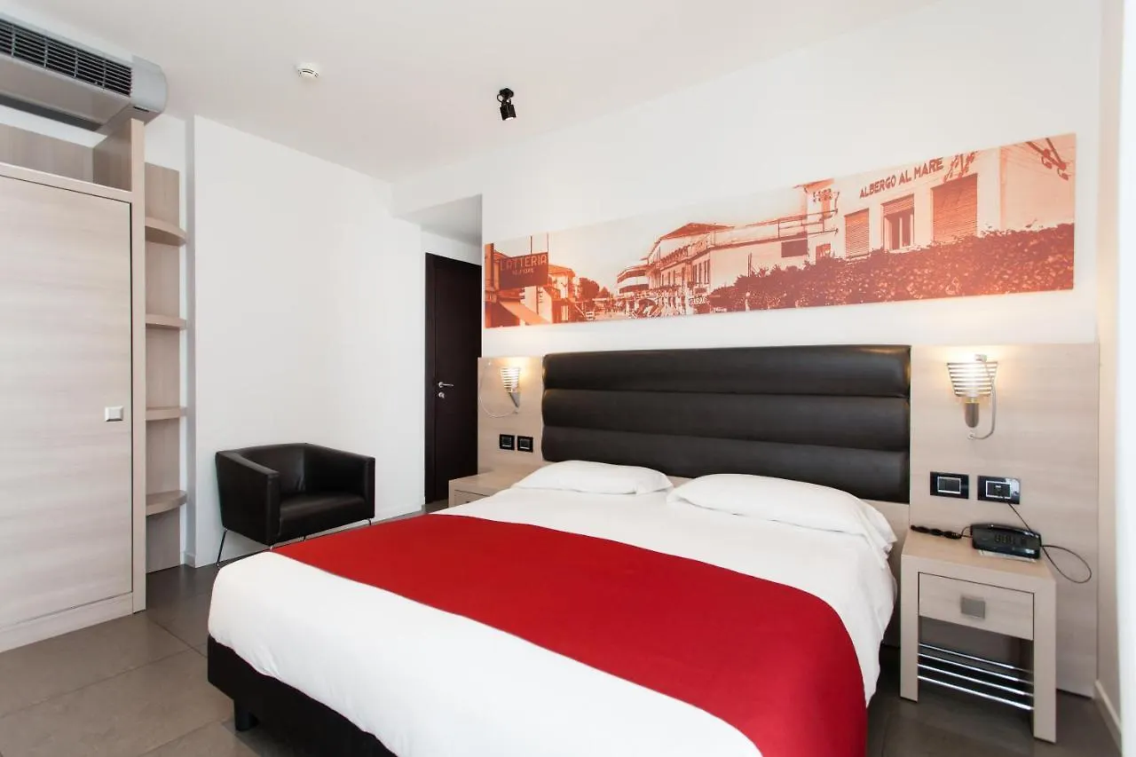 Hotel Adlon ليدو دي يسولو